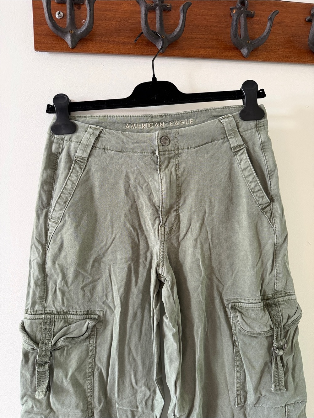 American Eagle Light Olive Cargo Pants